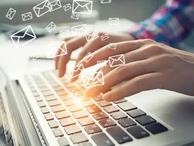 Potenciando tu estrategia de Email Marketing de forma sencilla Potenciando tu estrategia de Email Marketing de forma sencilla