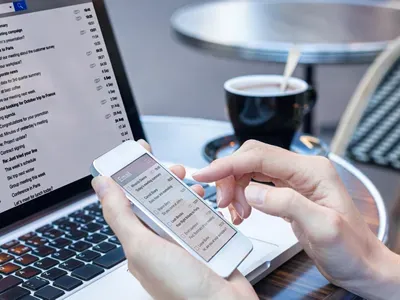 Cómo escribir correos electrónicos efectivos en el ámbito profesional
