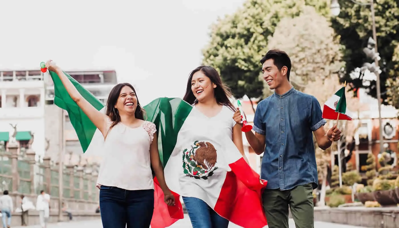 Cómo ayudar a su hijo a adaptarse a la vida como estudiante en México