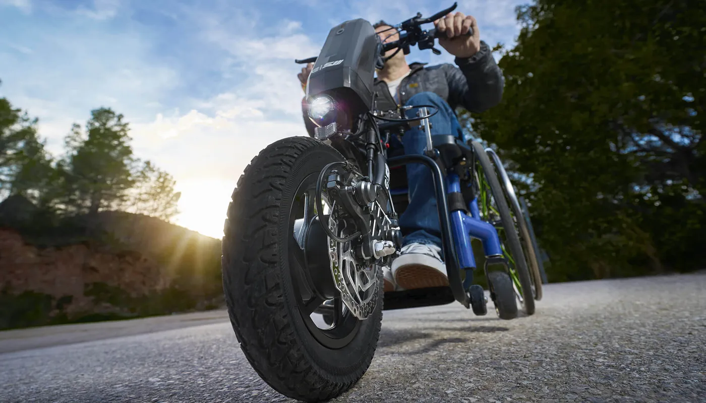 ¿Qué es un Handbike para silla de ruedas?
