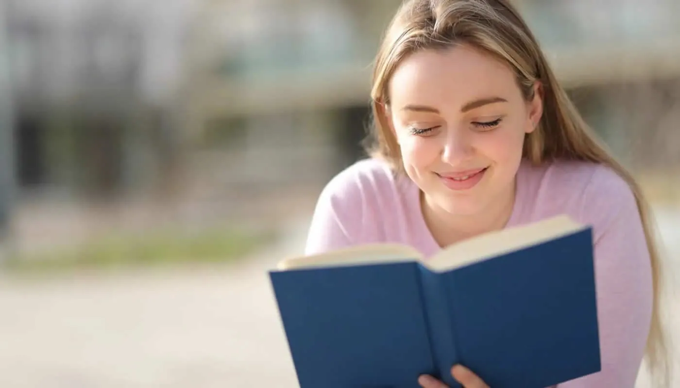 Por qué leer libros transforma tu vida y tu mente