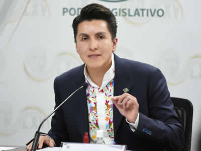 César Román: Periodismo e investigación vs. corrupción