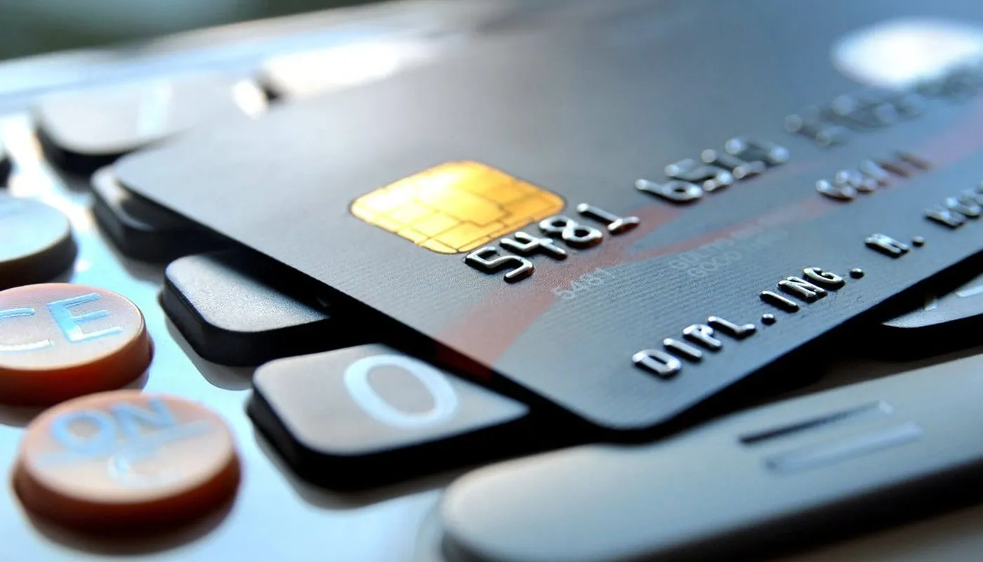 ¿Puedo tener muchas tarjetas de crédito? ¿Qué es lo más recomendable?