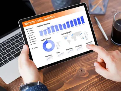 ¿Cómo atraer visitantes y automatizar el Chat de tu Web Empresarial?