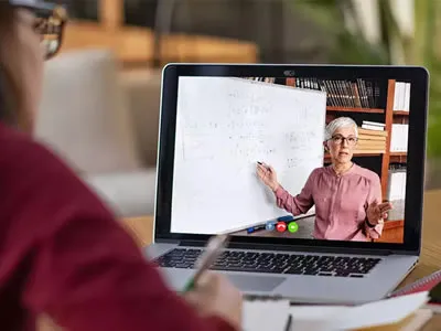 5 ventajas de estudiar una Maestría en línea en tu profesión