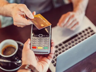 Qué es una terminal de pago y cuál le conviene a tu negocio